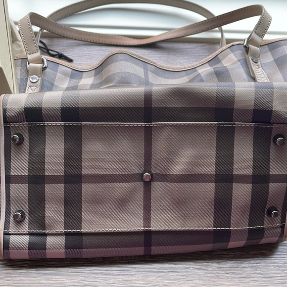 BURBERRY *Rare* Smoked Check Canterbury Tote Handbag - Picture 4 of 10